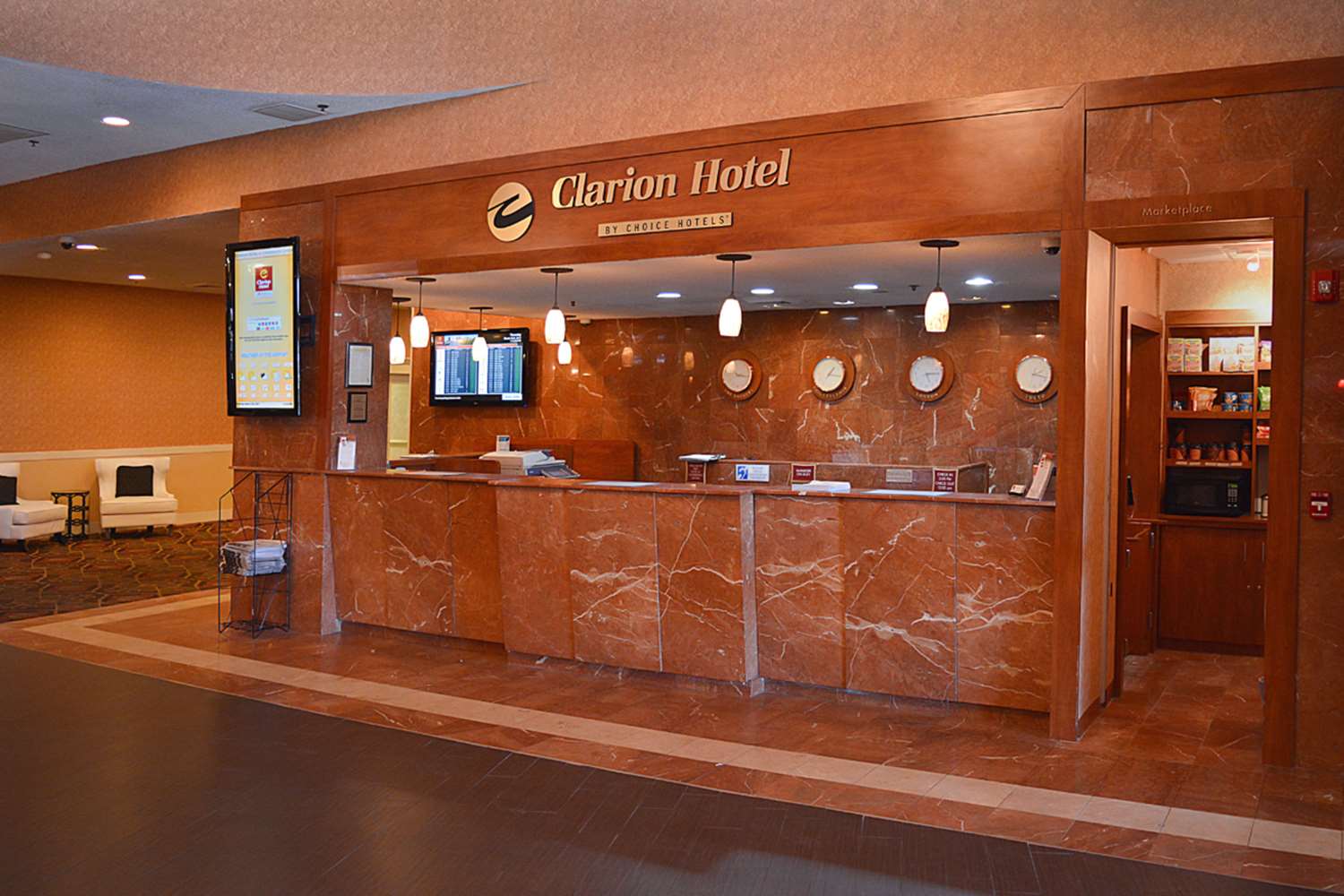 Фото Clarion Hotel Philadelphia International Airport