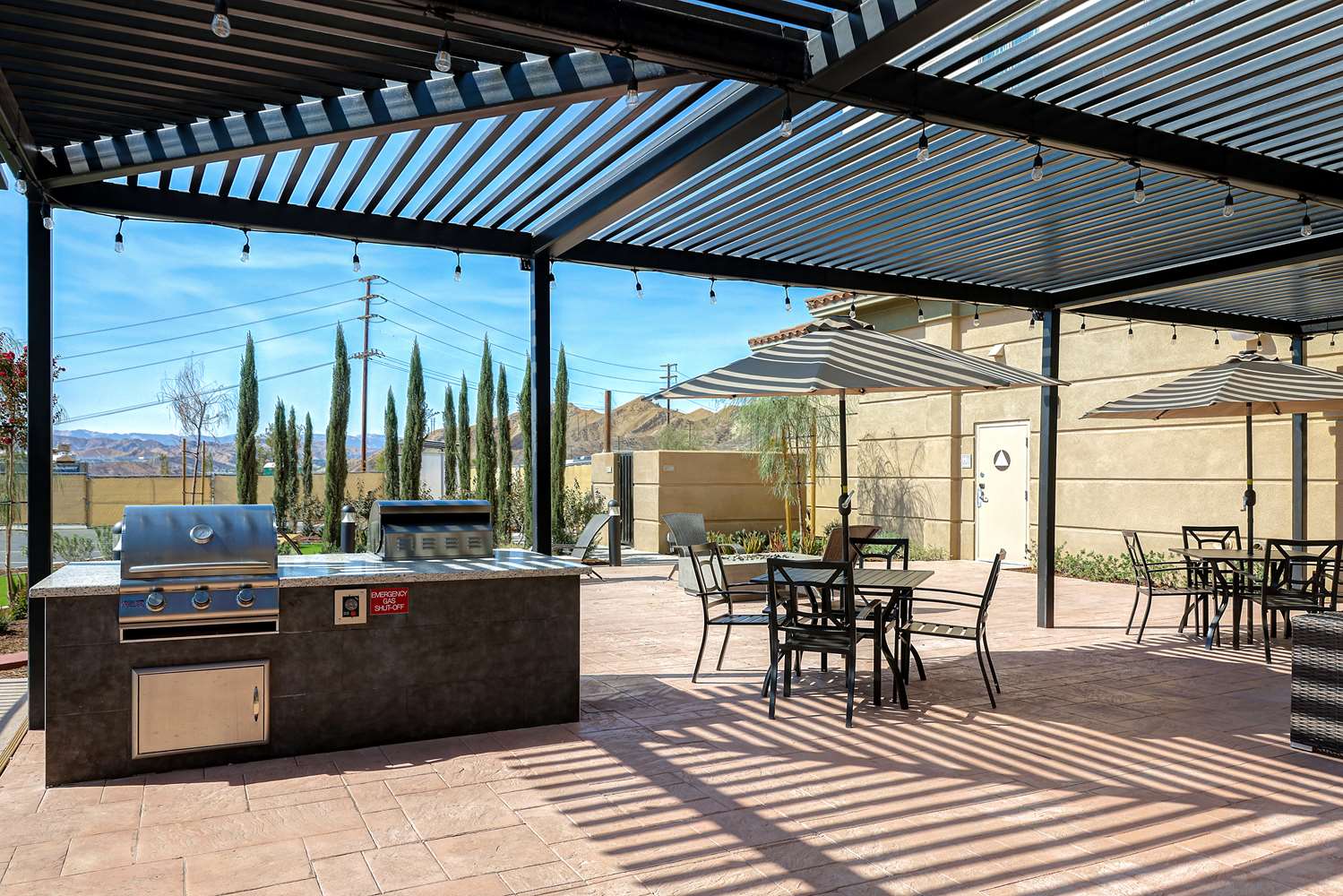 Фото Homewood Suites by Hilton Santa Clarita