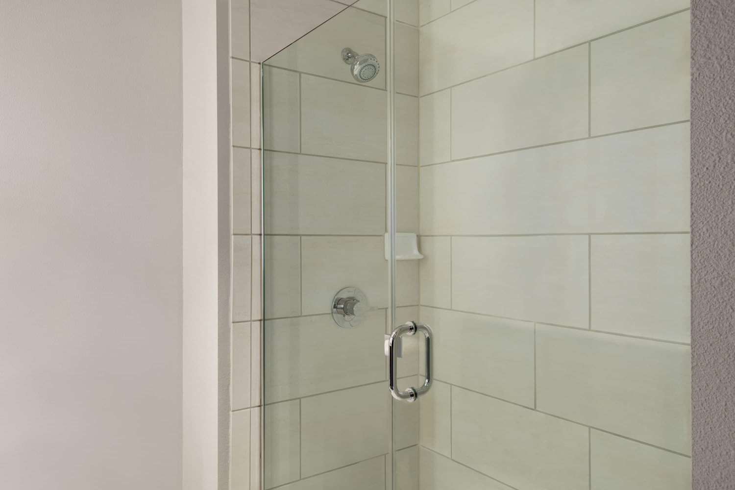 Фото La Quinta Inn & Suites by Wyndham Orlando IDrive Theme Parks