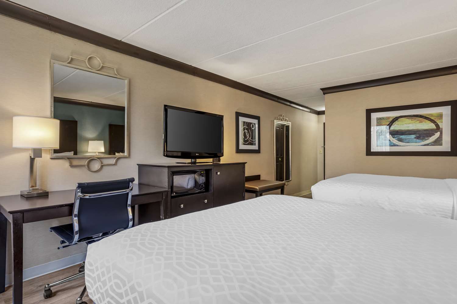 Фото Best Western Plus Kingston Hotel And Conference Center