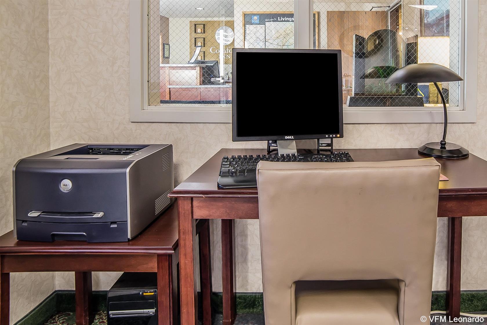 Фото Yellowstone River Inn & Suites