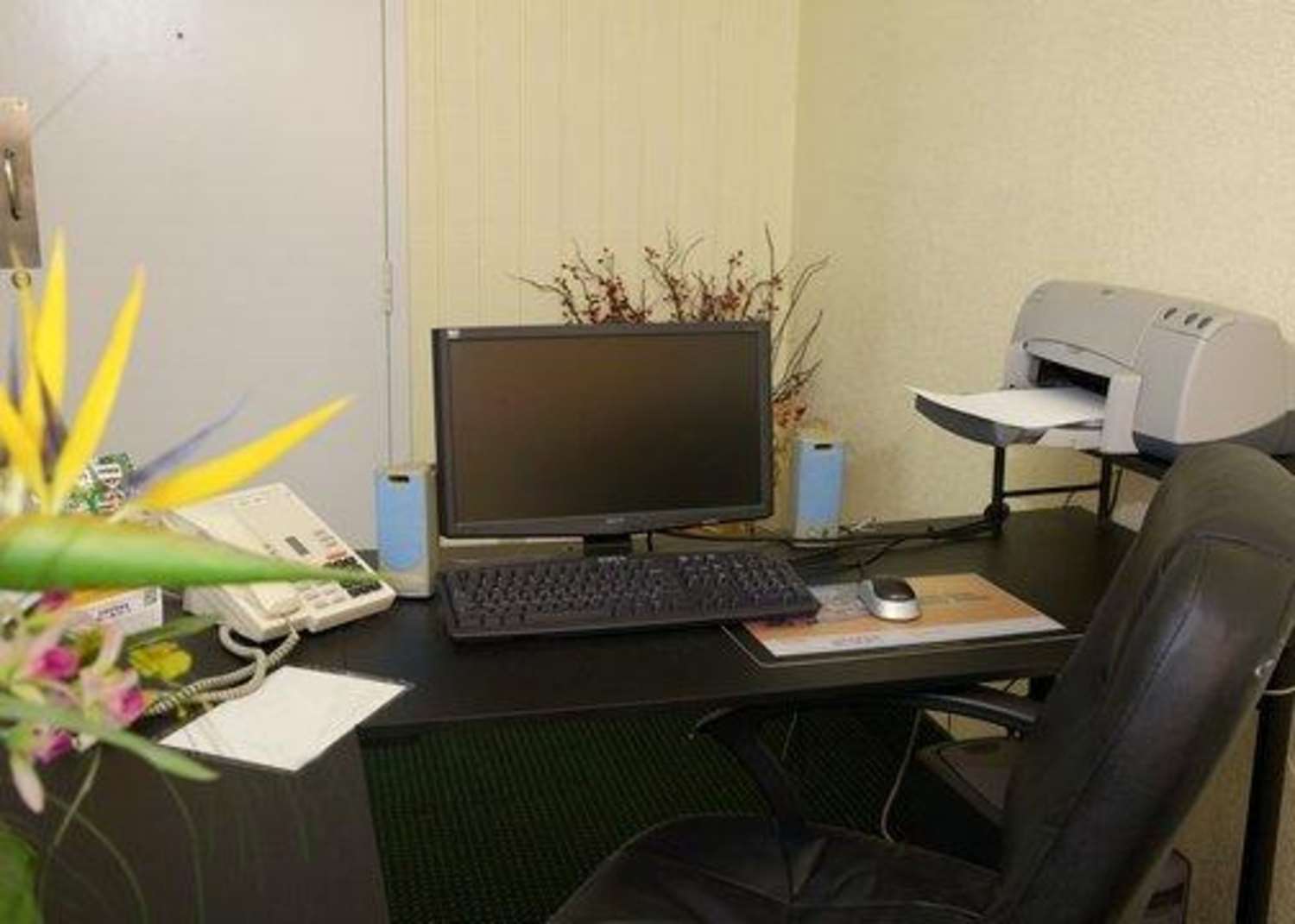 Фото Quality Inn & Suites Gulf Breeze Bayside near Pensacola Beach