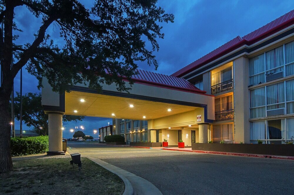 Hotel Red Roof Inn Lubbock, Lubbock, photo