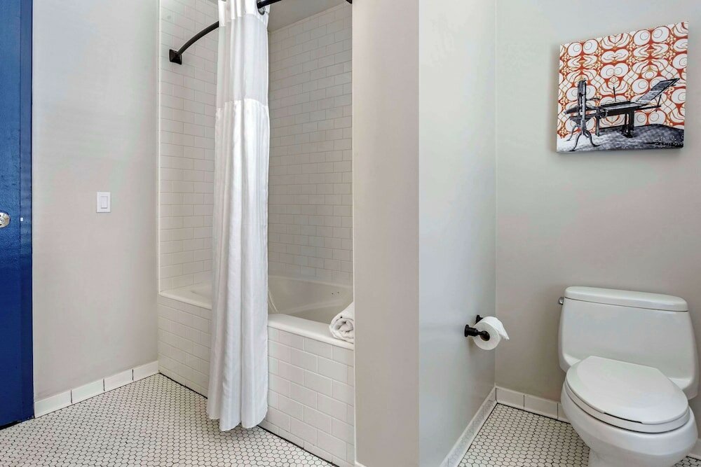 Фото Hotel Blake, an Ascend Hotel Collection Member