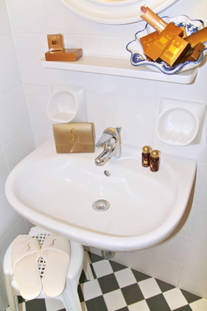 Фото Hotel Cadiz