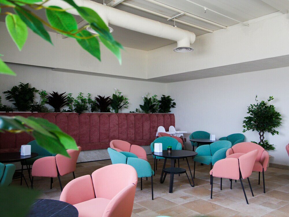 Фото Friesian Hotel