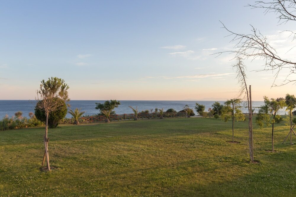 Фото King Maron Wellness Beach Hotel