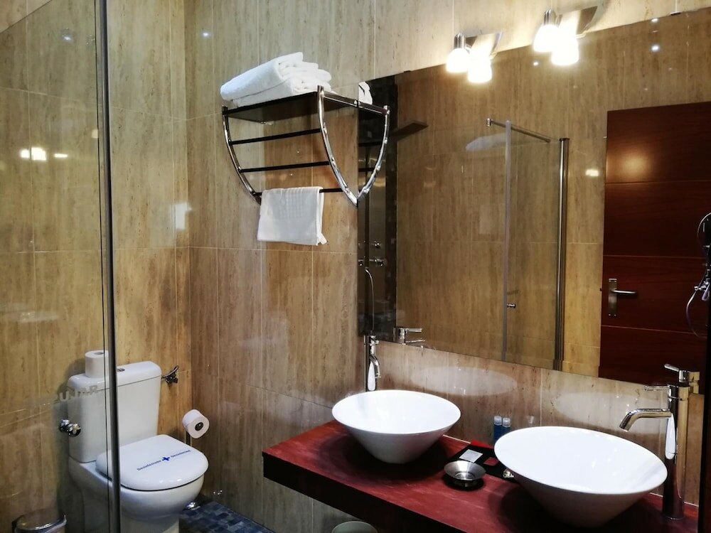 Фото Lb Lebrija Hotel