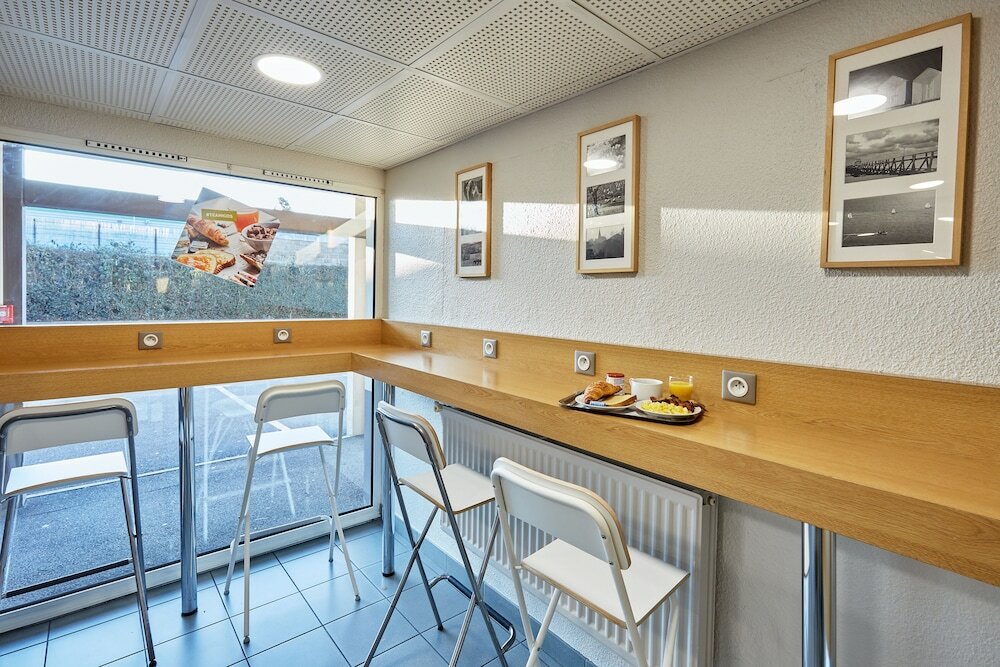 Фото B&b Hotel Caen Sud