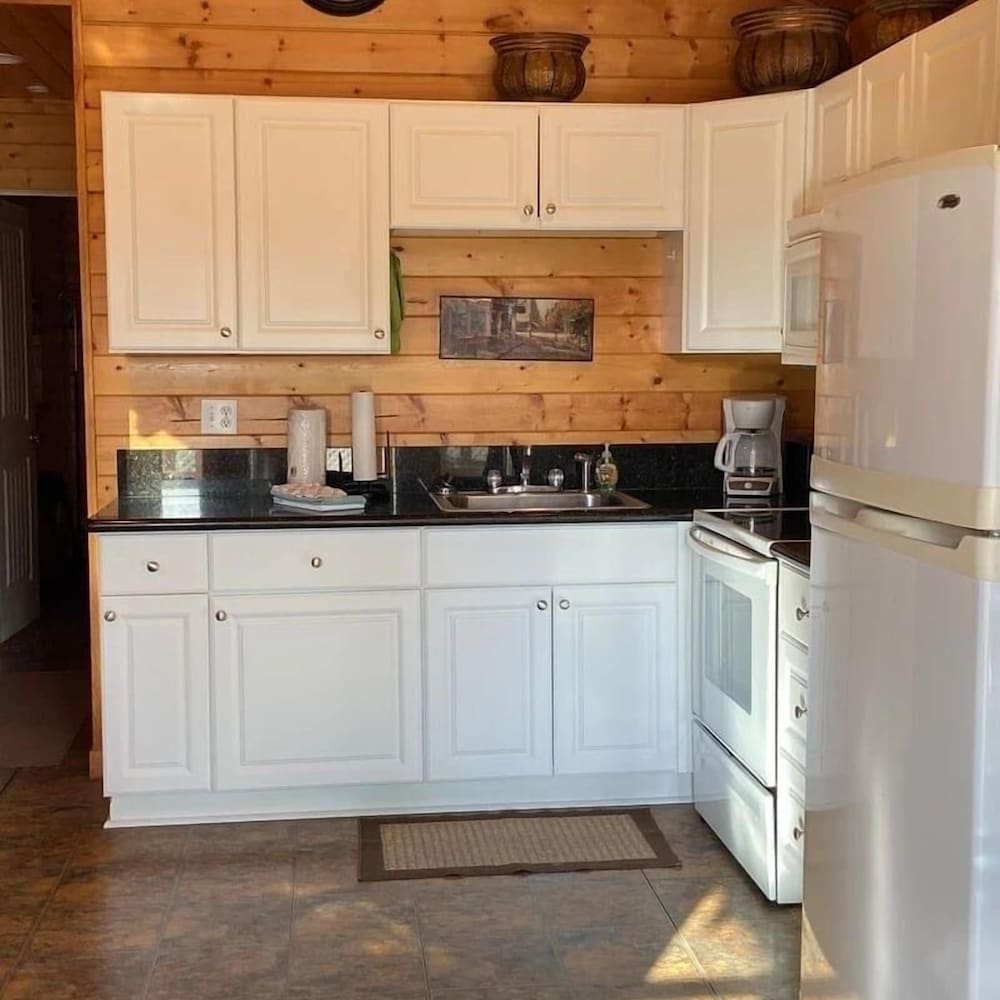 Фото Robin Hood Village Resort