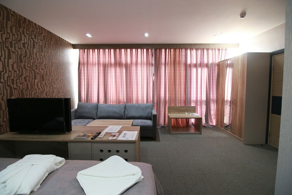 Фото Home Suites Baku — Halal Hotel