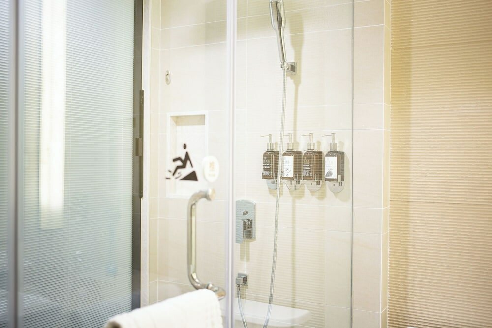 Фото Motel Shanghai South Railway Station Shanghai Normal University