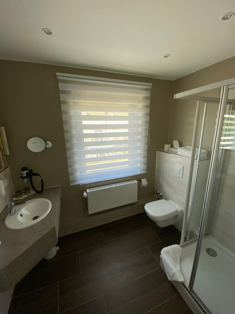 Фото Hotel Exquisit