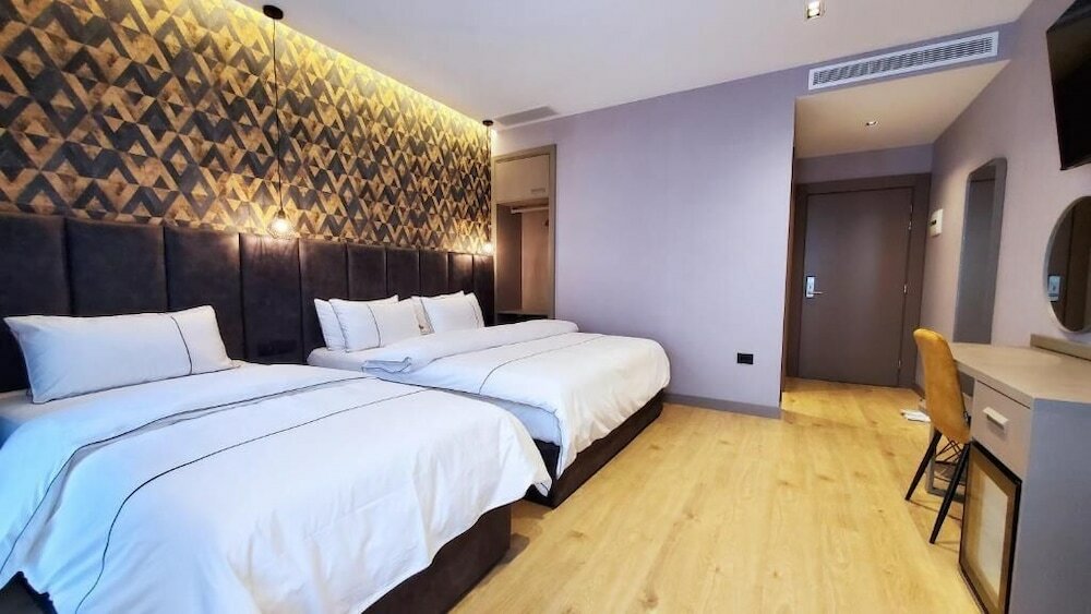 Фото Starlight Hotel