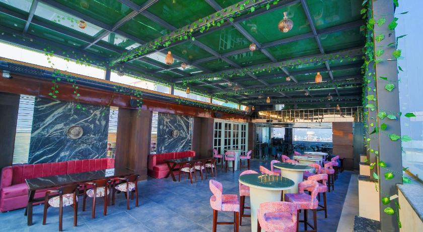 Фото Holy Vivasa