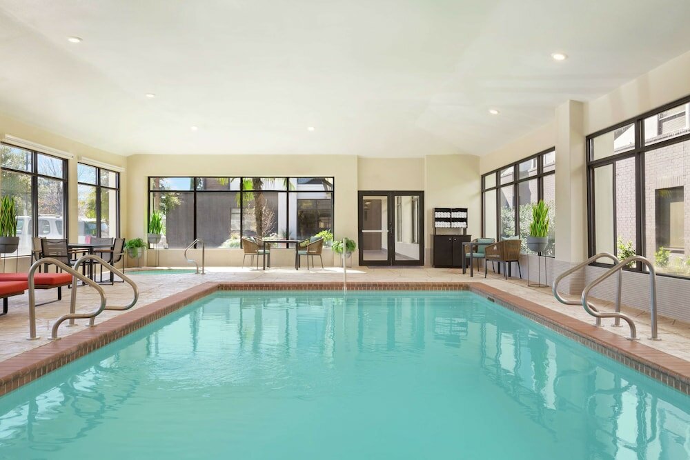 Фото Hampton Inn & Suites Houston-Cypress Station