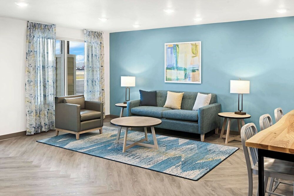 Фото Woodspring Suites Billings