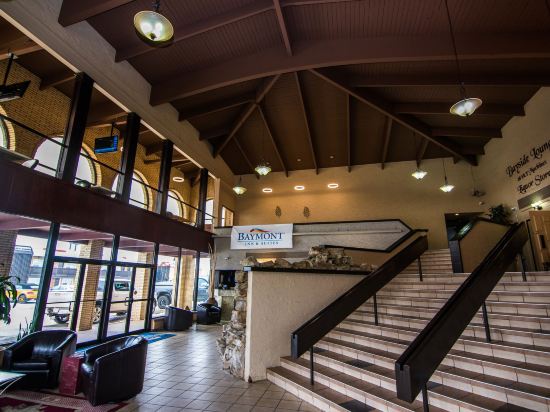 Фото Baymont by Wyndham Medicine Hat