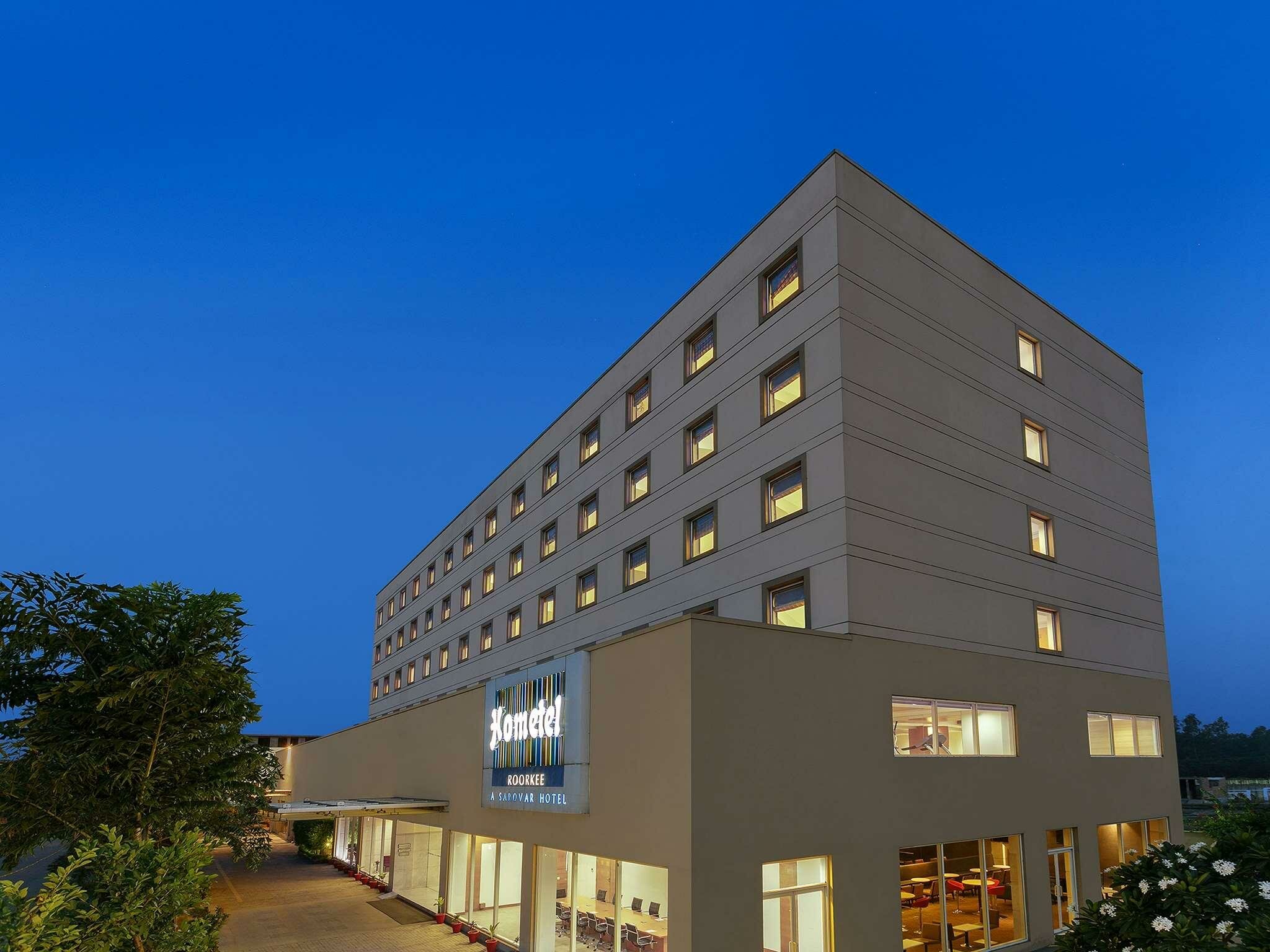 Фото отеля 1