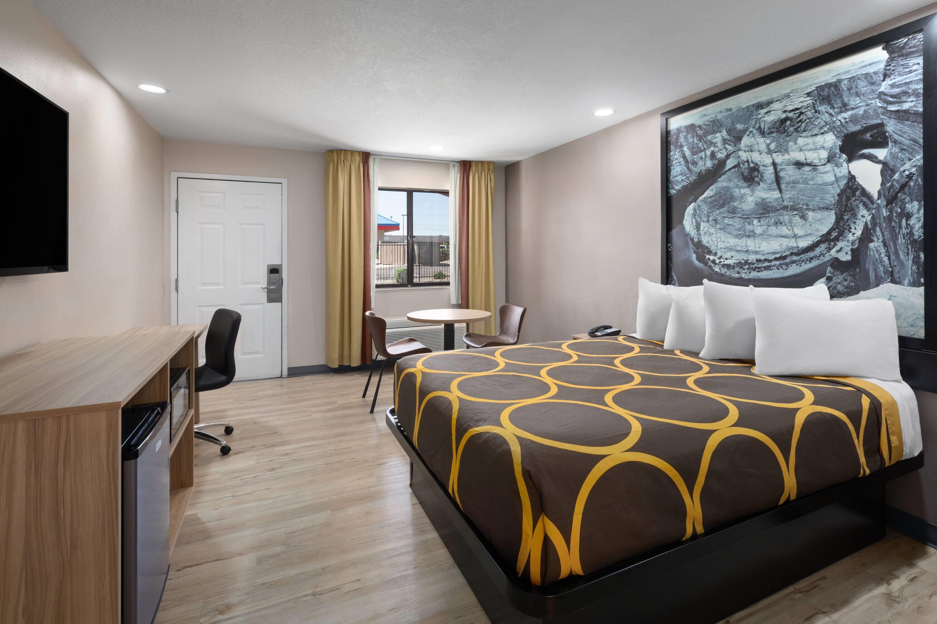 Фото Super 8 by Wyndham Tucson/Grant Road Area Az