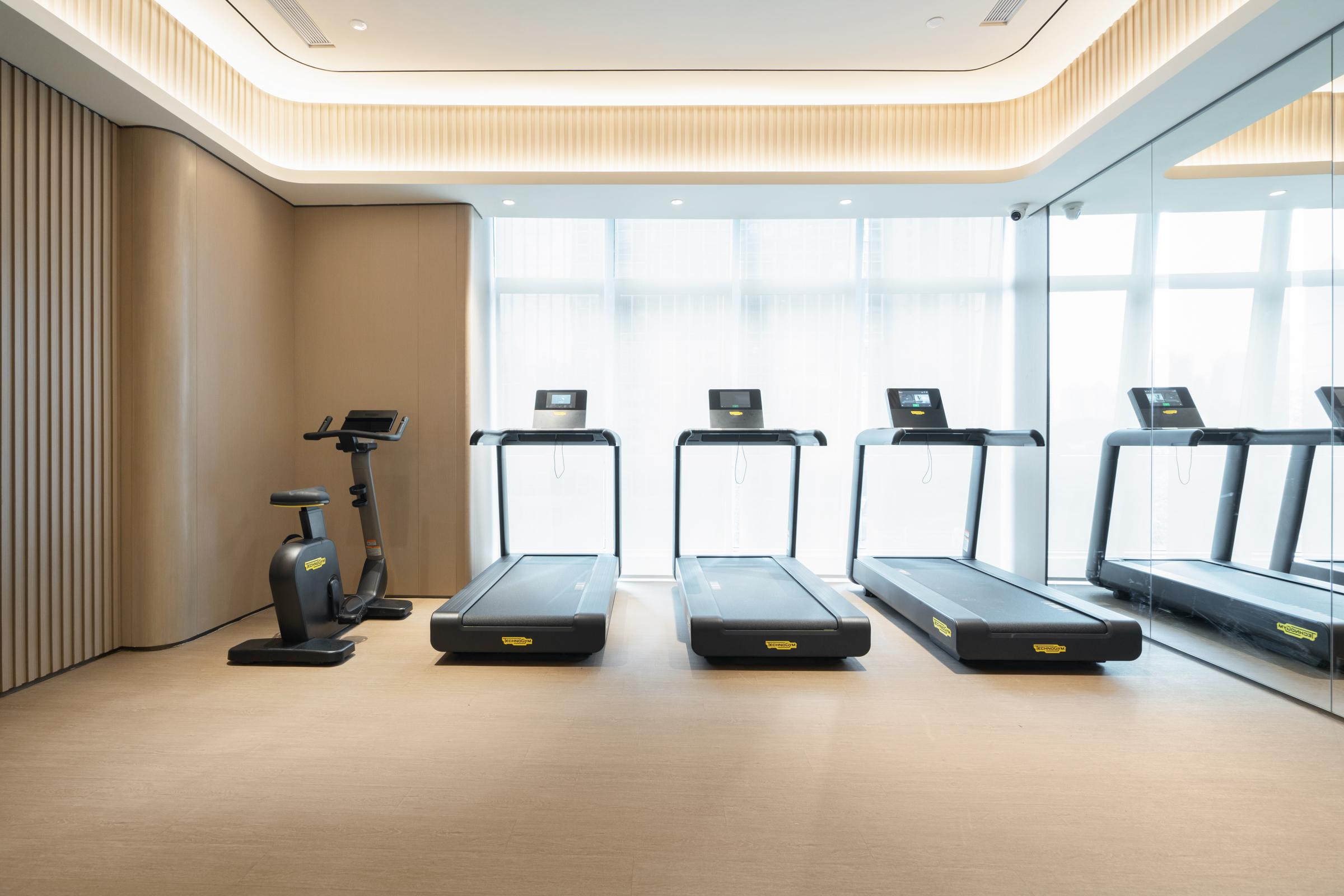 Фото Ji Hotel Guangzhou Tianhe Sports Center