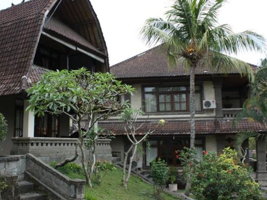 Фото Puri Cantik Bungalow