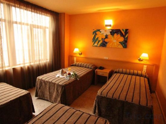 Фото El Aguila Hotel