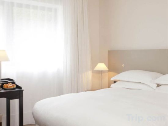 Фото La Maison Champs Elysées 