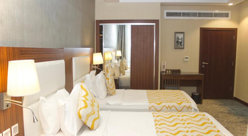 Фото Taj Alworood Hotel