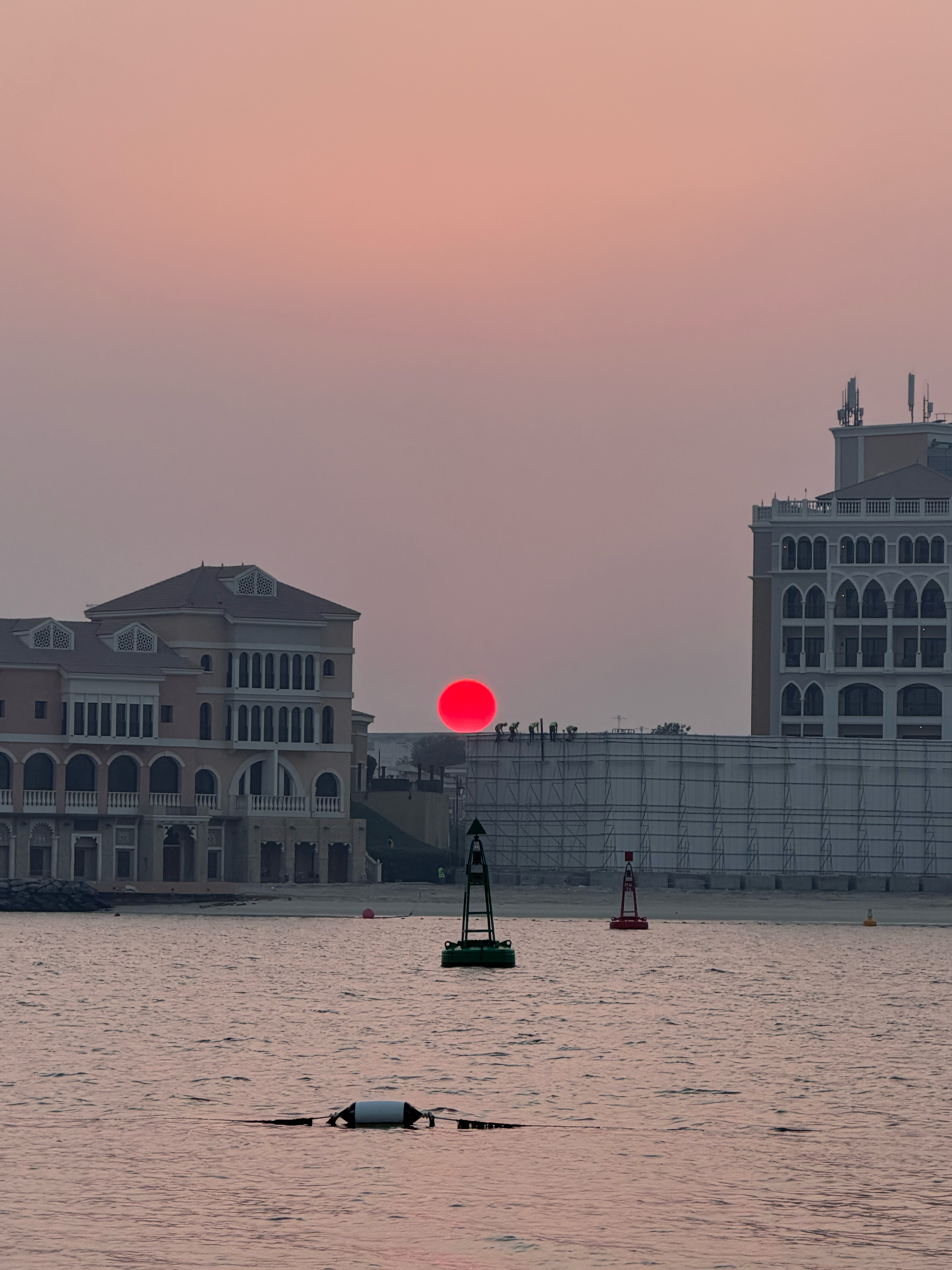 Фото Traders Hotel, Qaryat Al Beri, Abu Dhabi