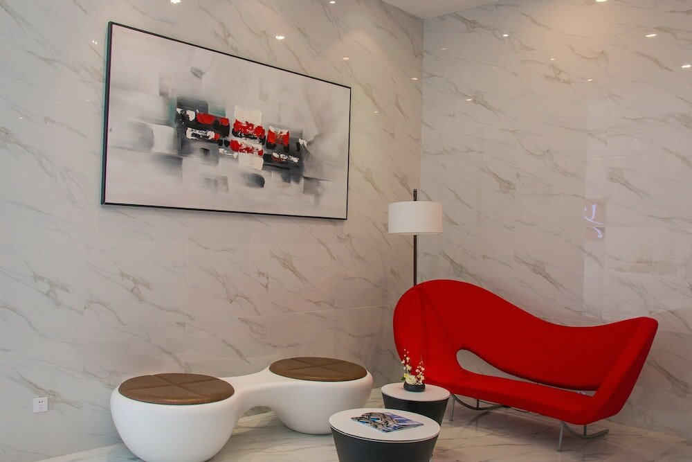 Фото Yuwa Serviced ApartHotel