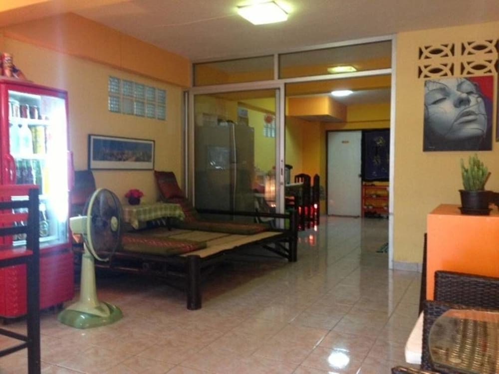 Фото Just Chill Inn