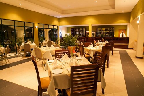 Гостиница Gorillas Volcanoes Hotel в Руанде