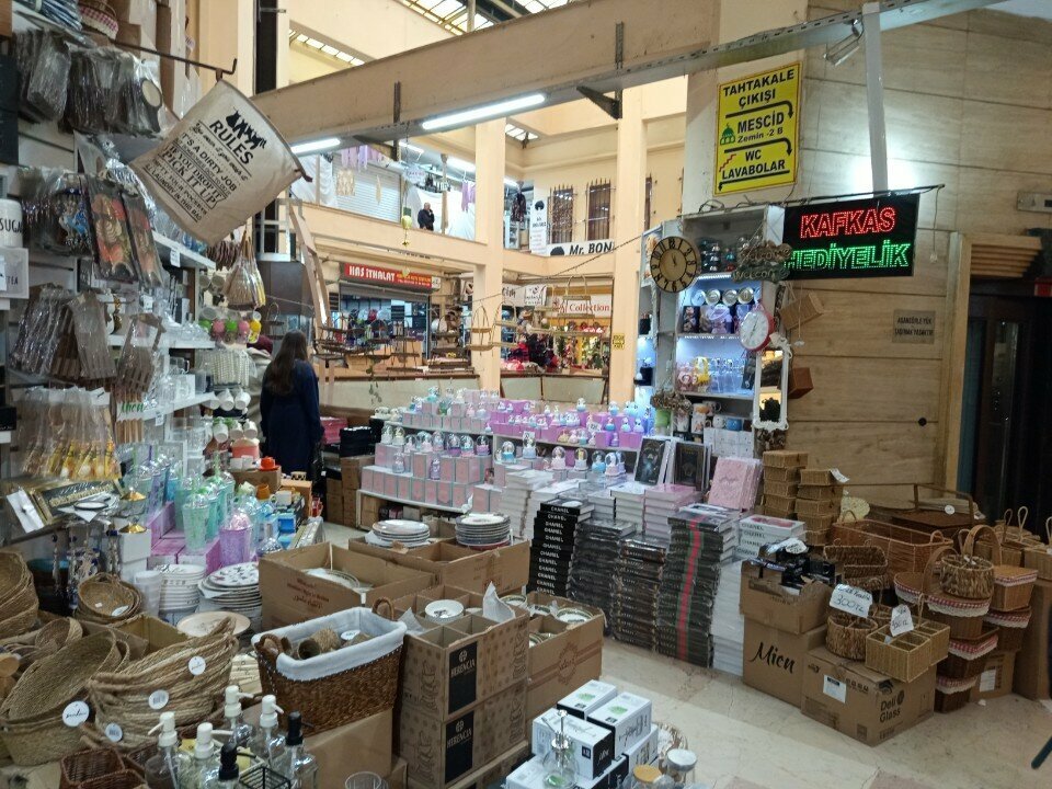Tienda de regalos y souvenirs Kafkas Ithalat Hediyelik Promasyon, , foto