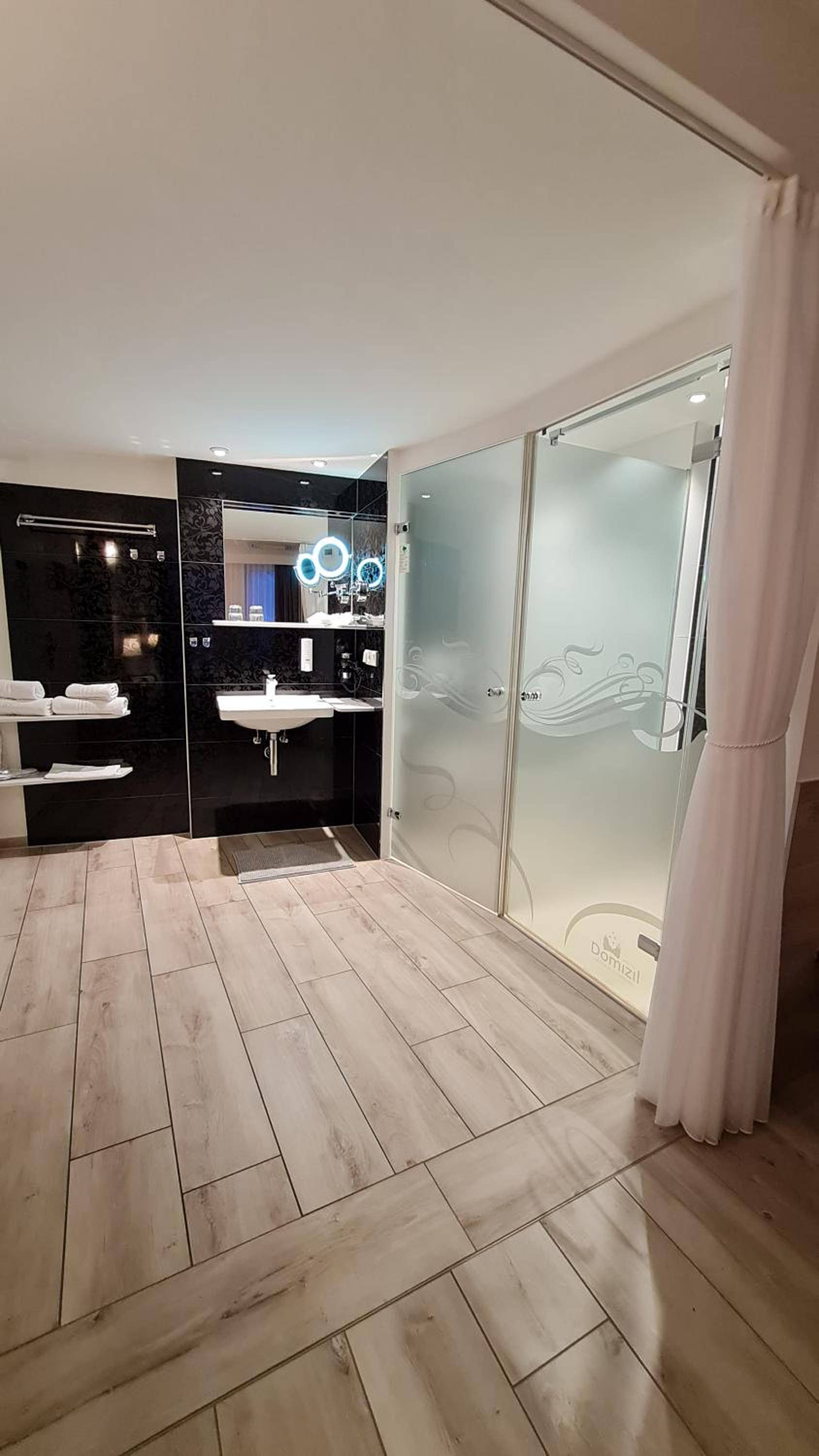 Фото Hotel Domizil