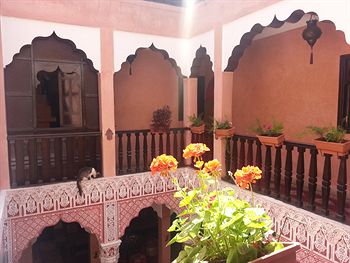 Фото Гостевой дом Riad Mille Et Une Nuits