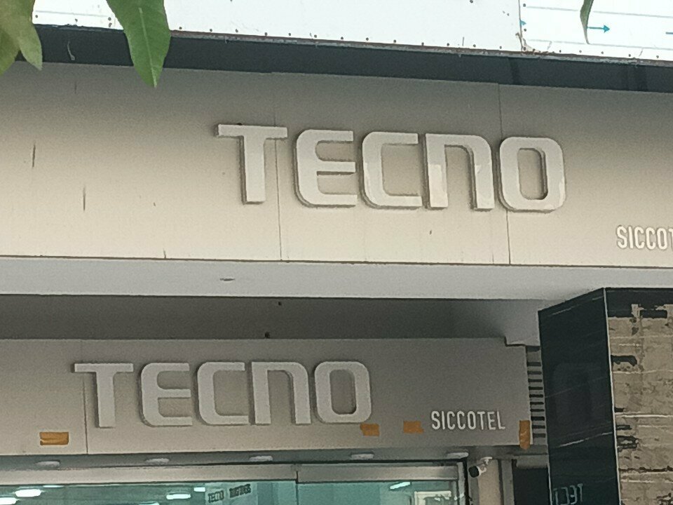 Mobile phone store Tecno, Karachi, photo