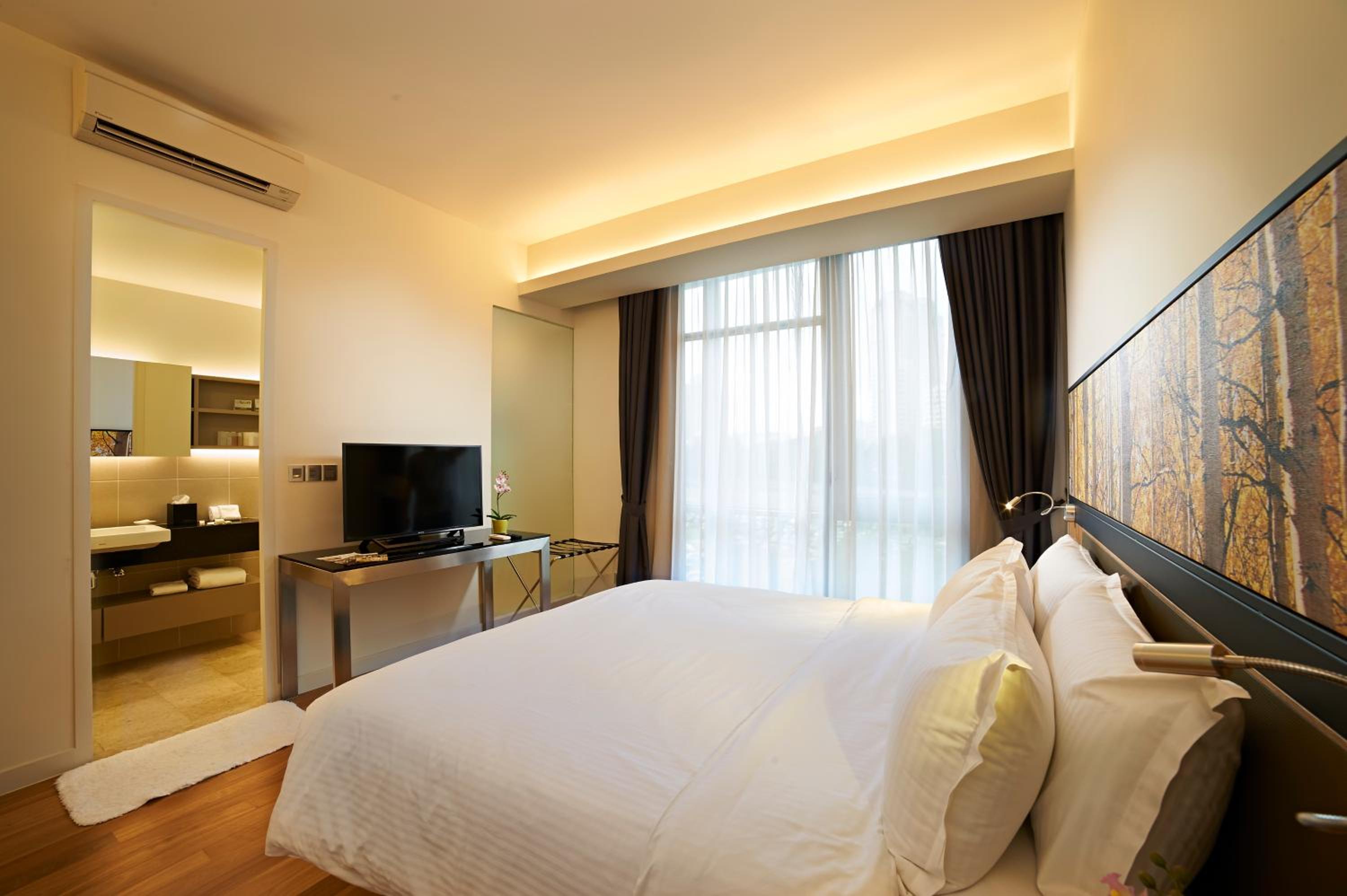 Фото The Signature Hotel & Serviced Suites Kuala Lumpur
