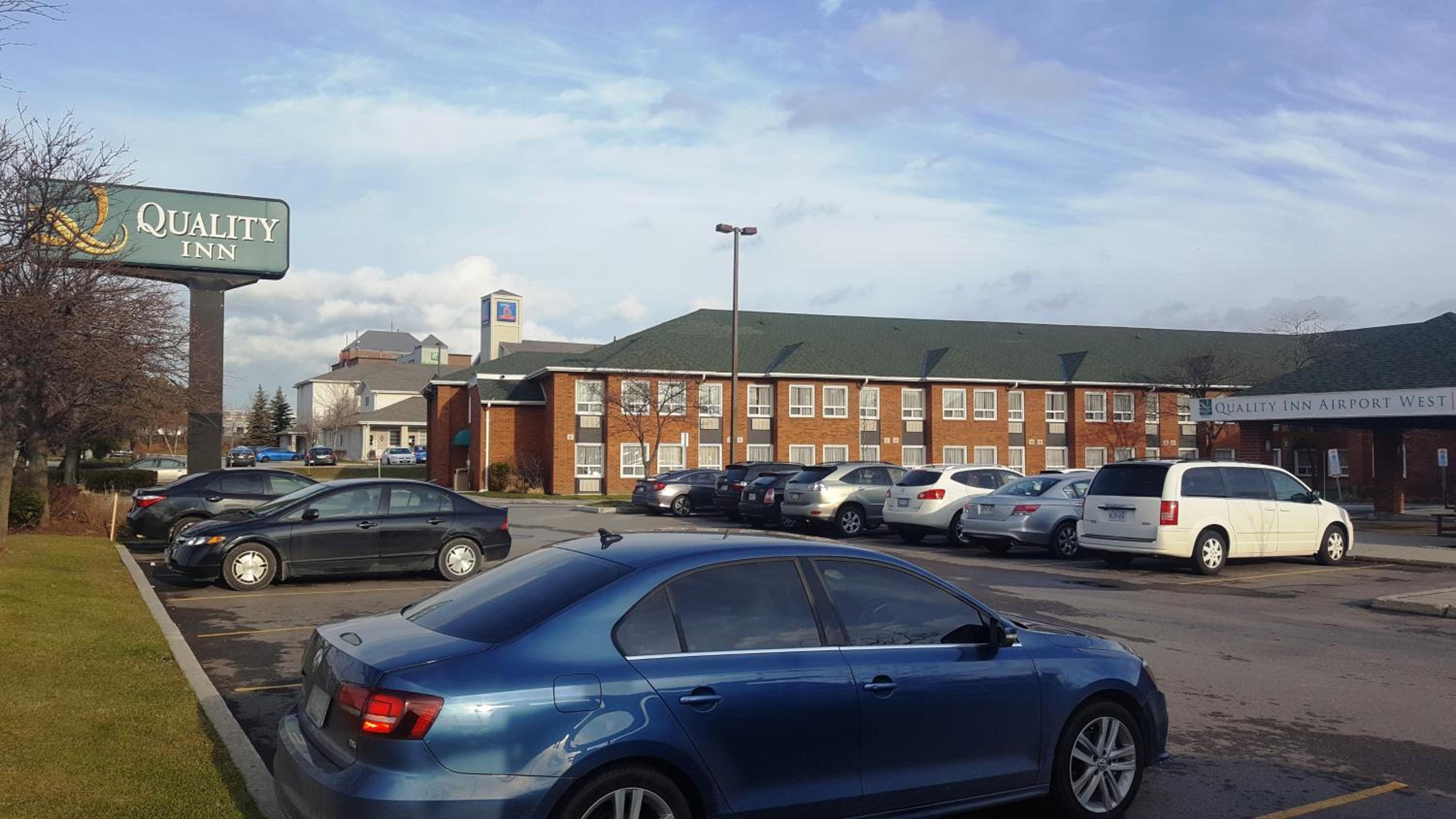 Фото Quality Inn Airport West