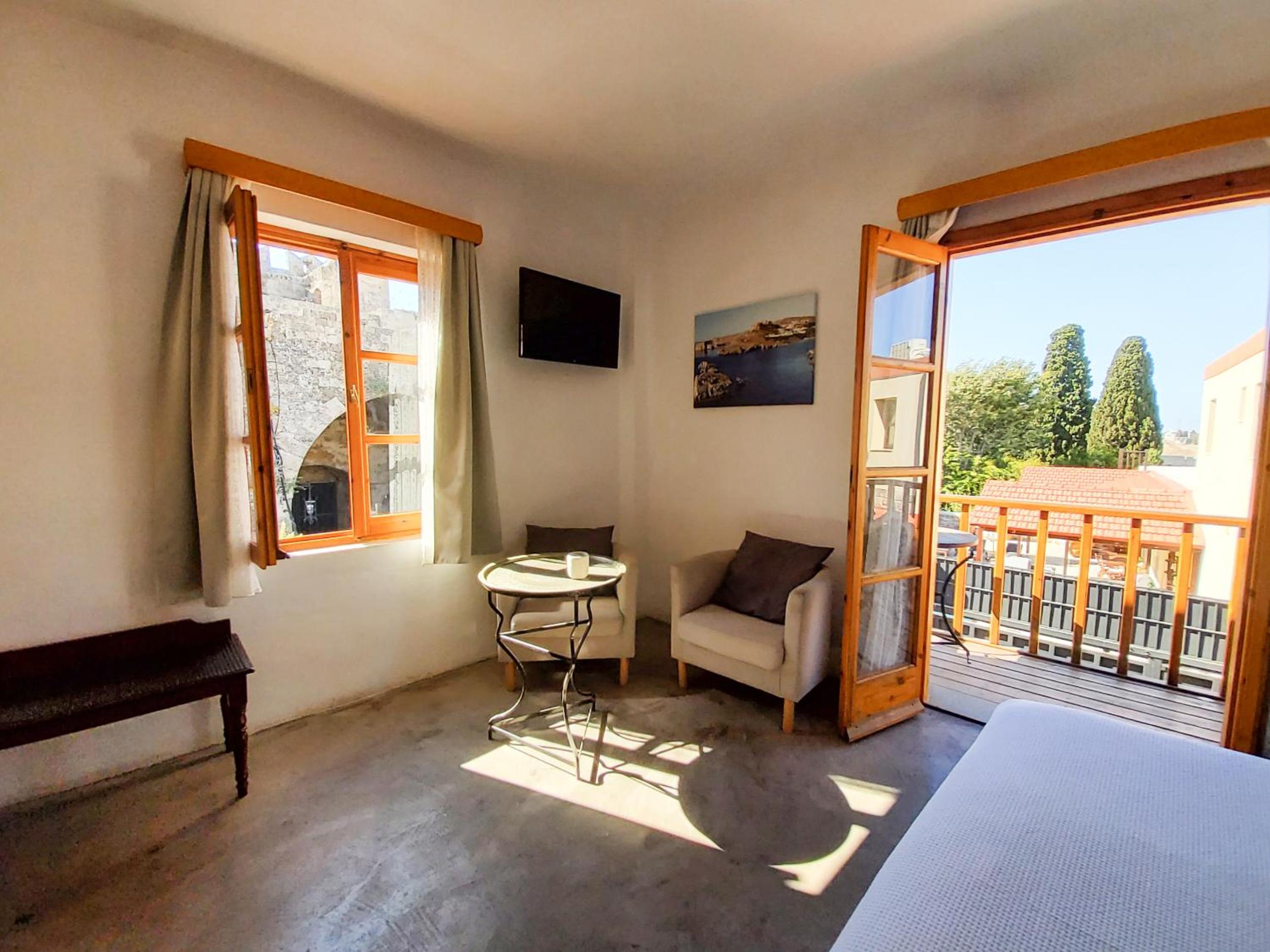 Фото Saint George Studios