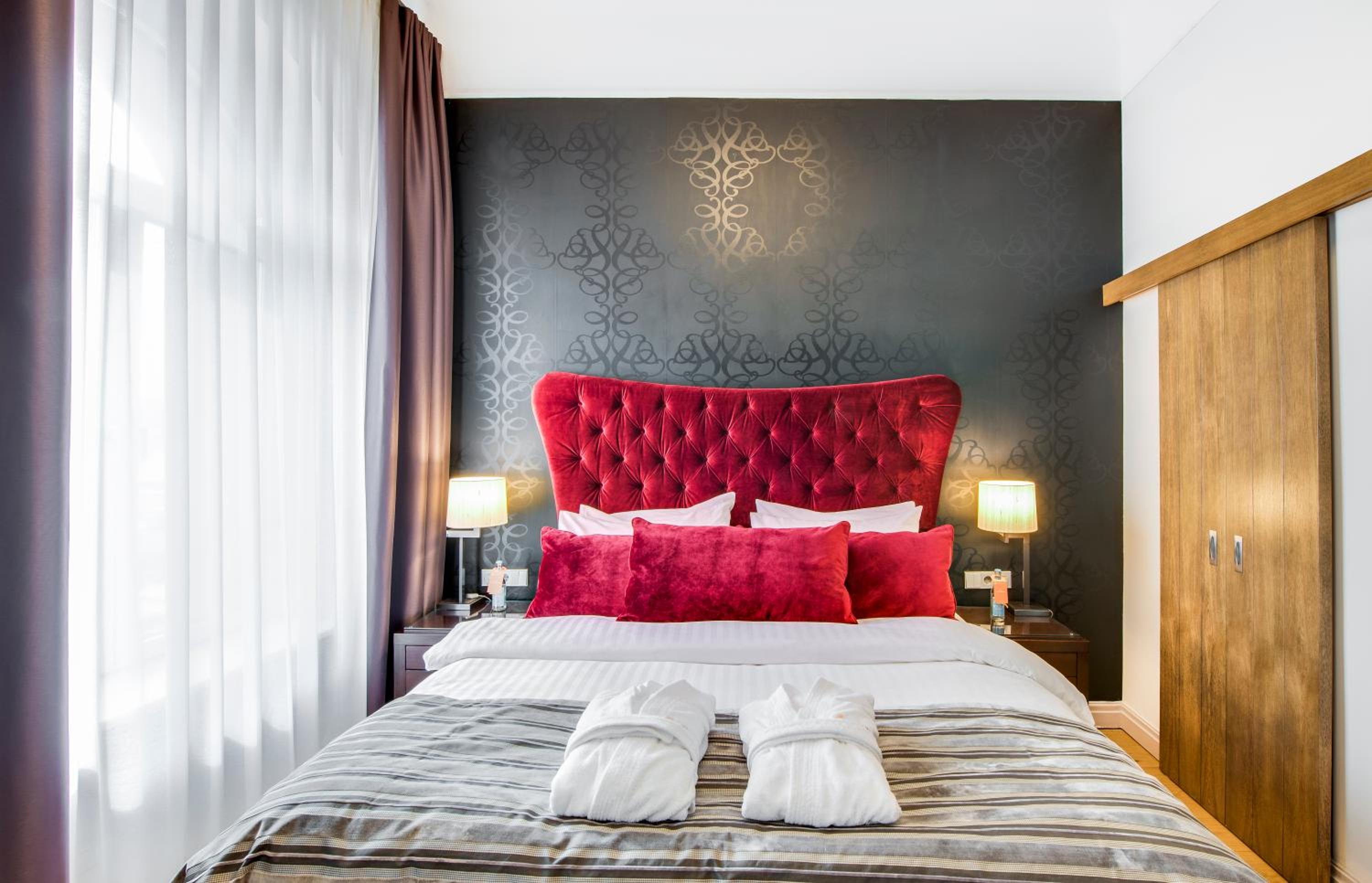 Фото Metropole by Semarah Hotels