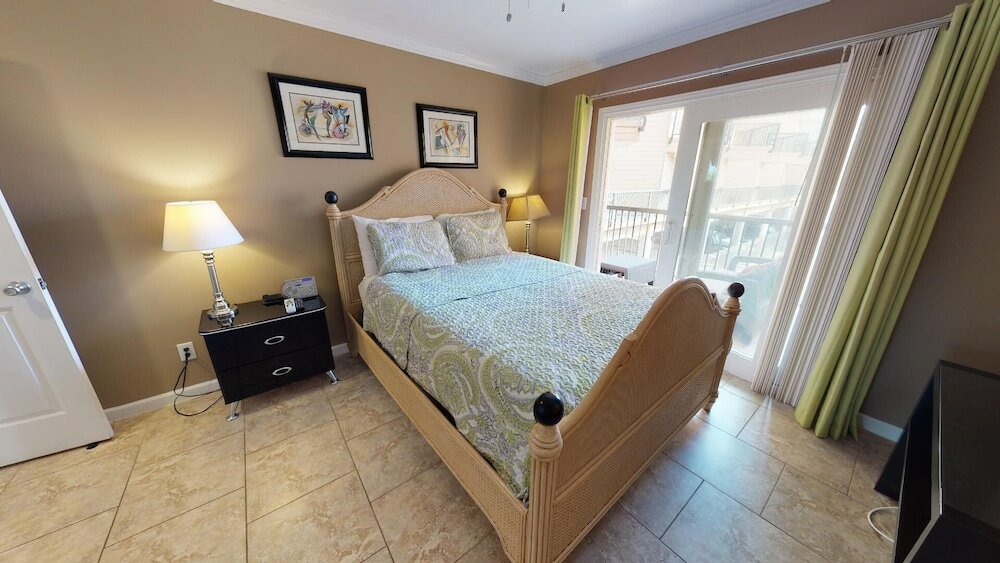 Фото Maravilla Seawall Condos by Ab Sea