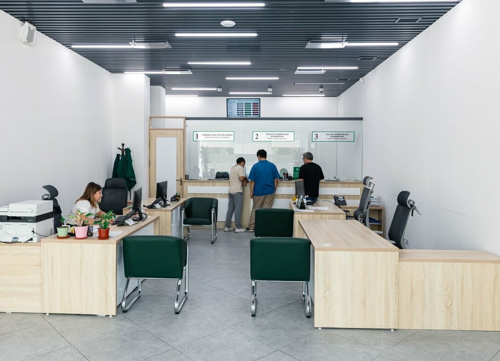 Bank Ipak Yo'li banki, Toshkent, foto