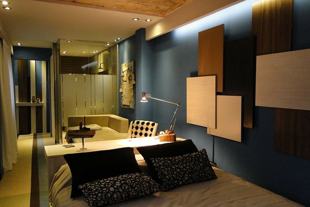 Фото Ambit Boulevard Hotel Boutique