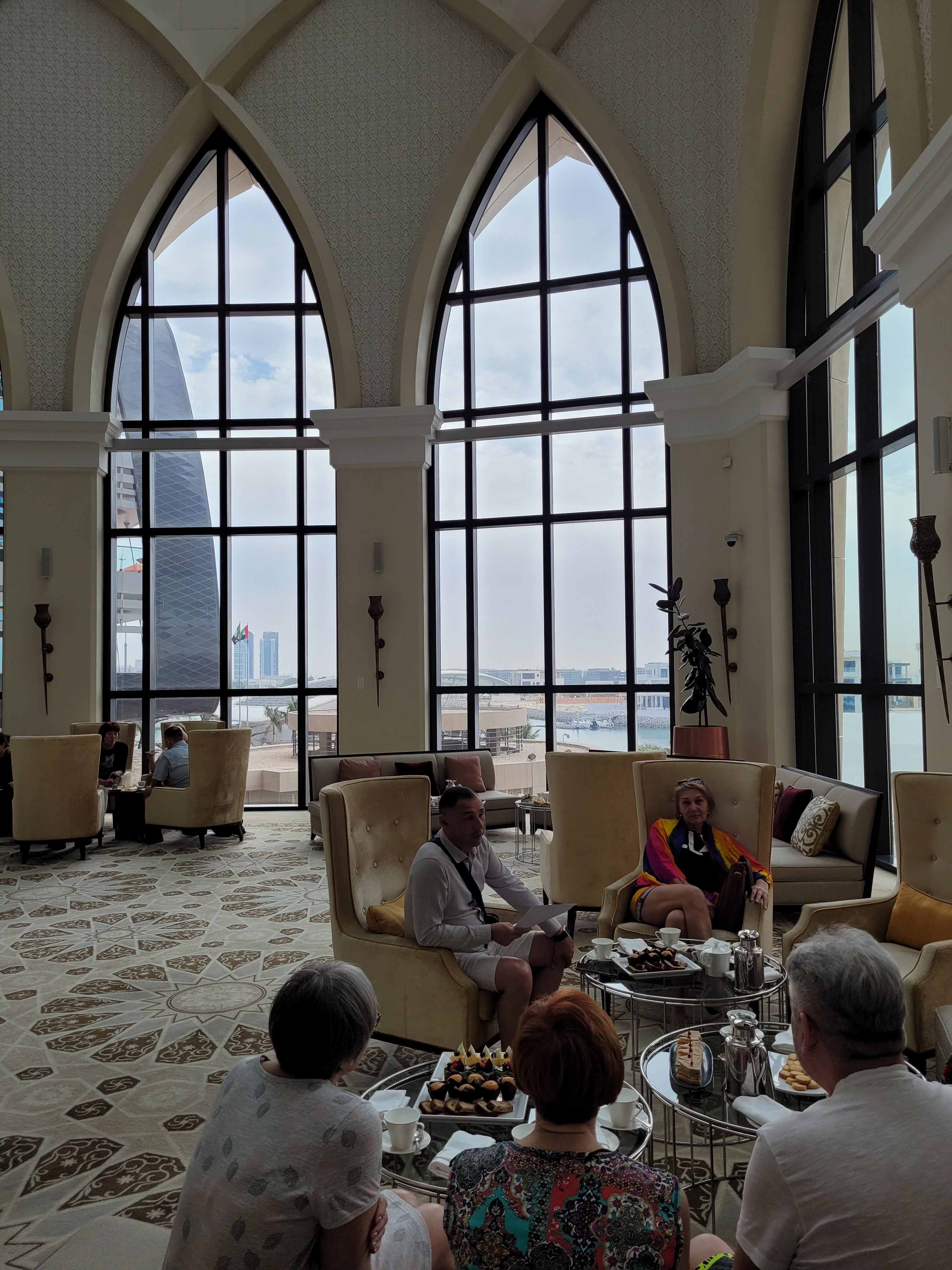 Фото Bab Al Qasr Hotel