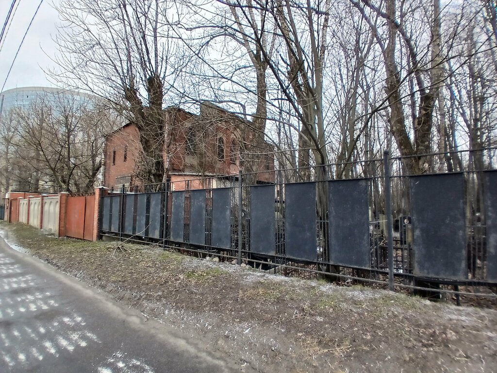 مقبرة Еврейское кладбище, старые участки ، سان بطرسبرغ، صورة
