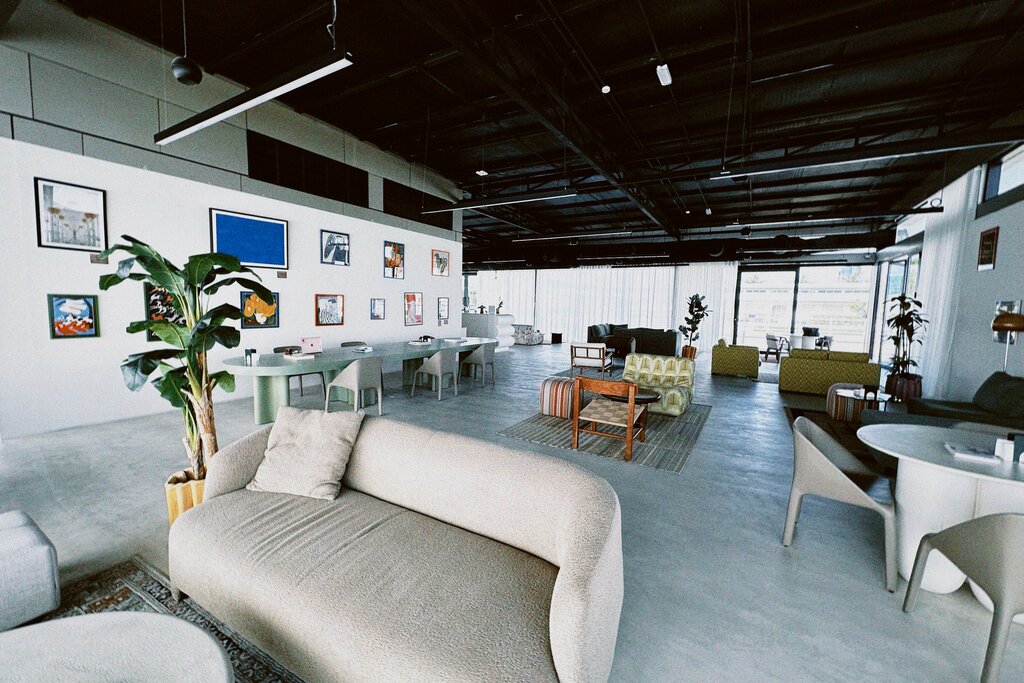 Cafe Coh, Creatures of Habit Cafe, Abu Dhabi, photo