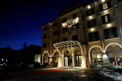 Гостиница Grand Hotel Savoia Cortina d'Ampezzo, A Radisson Collection Hotel в Кортина-д`Ампеццо