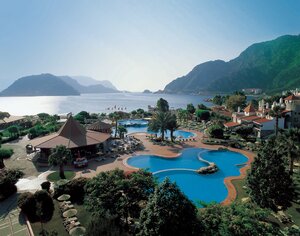 отель Marti Resort