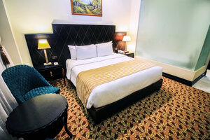 Luneta Hotel (Manila, Kalaw Street), hotel